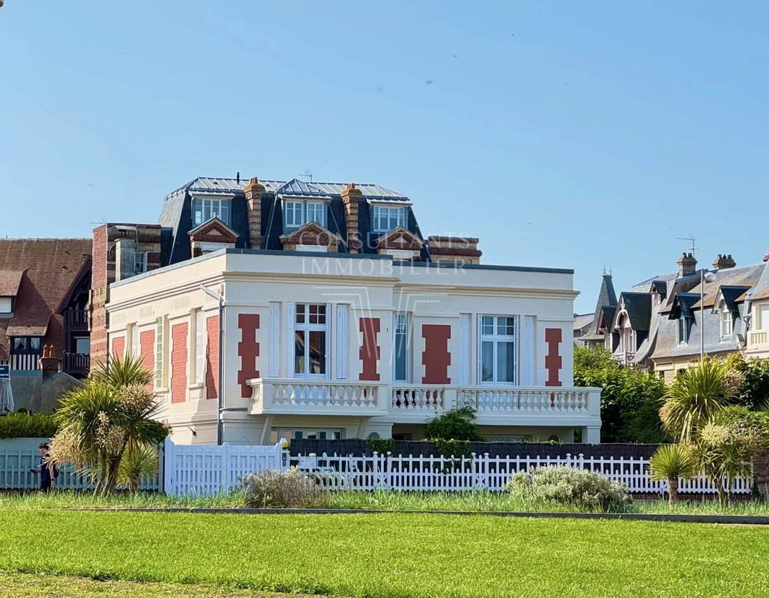 House in Deauville, Normandy, France 1 - 18062672