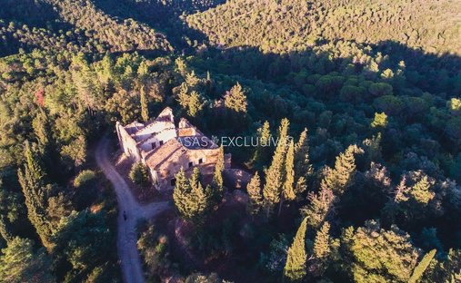 Farm Ranch in Girona, Catalonia, Spain 1