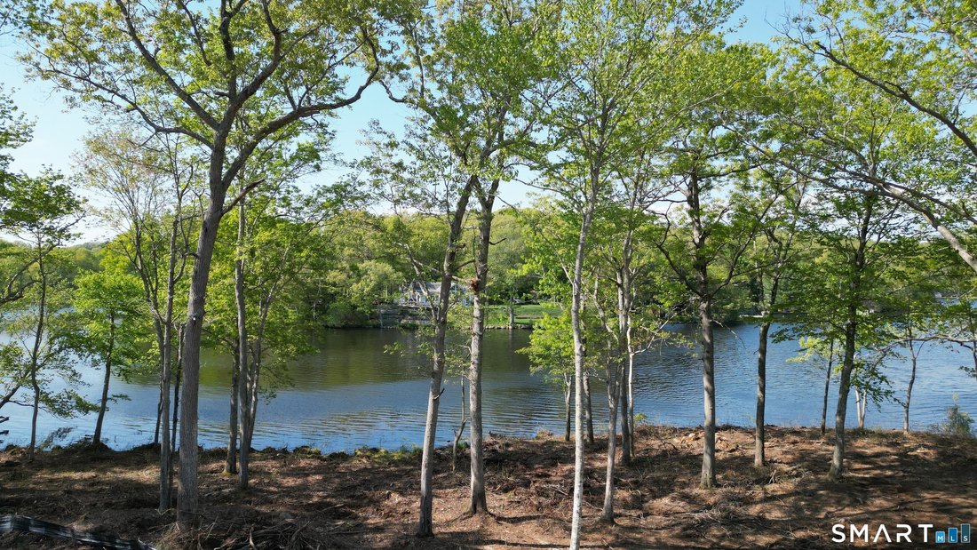 House in East Lyme, Connecticut, United States 4 - 18064157