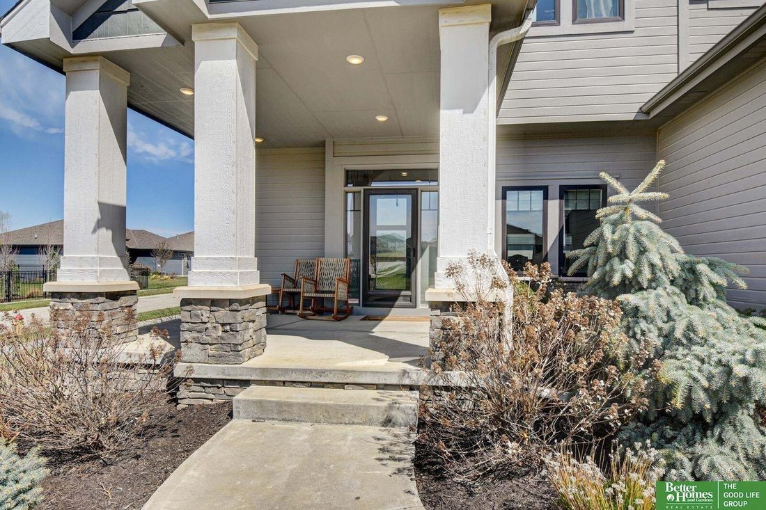 House in Papillion, Nebraska, United States 5 - 18064296