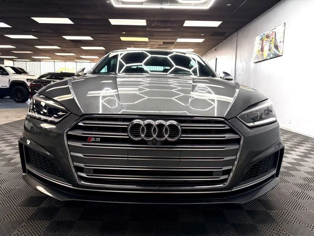 Cabriolet in Las Vegas, NV, United States 3 - 18064990