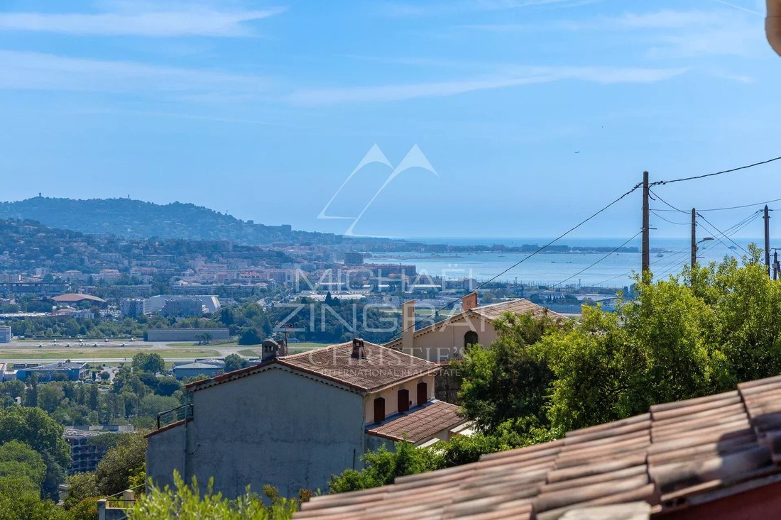 Villa in Les Termes, Mandelieu-la-Napoule, France 3 - 18061420