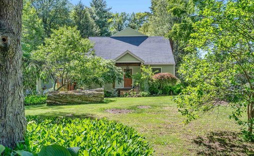 House in South Burlington, Vermont, United States 1
