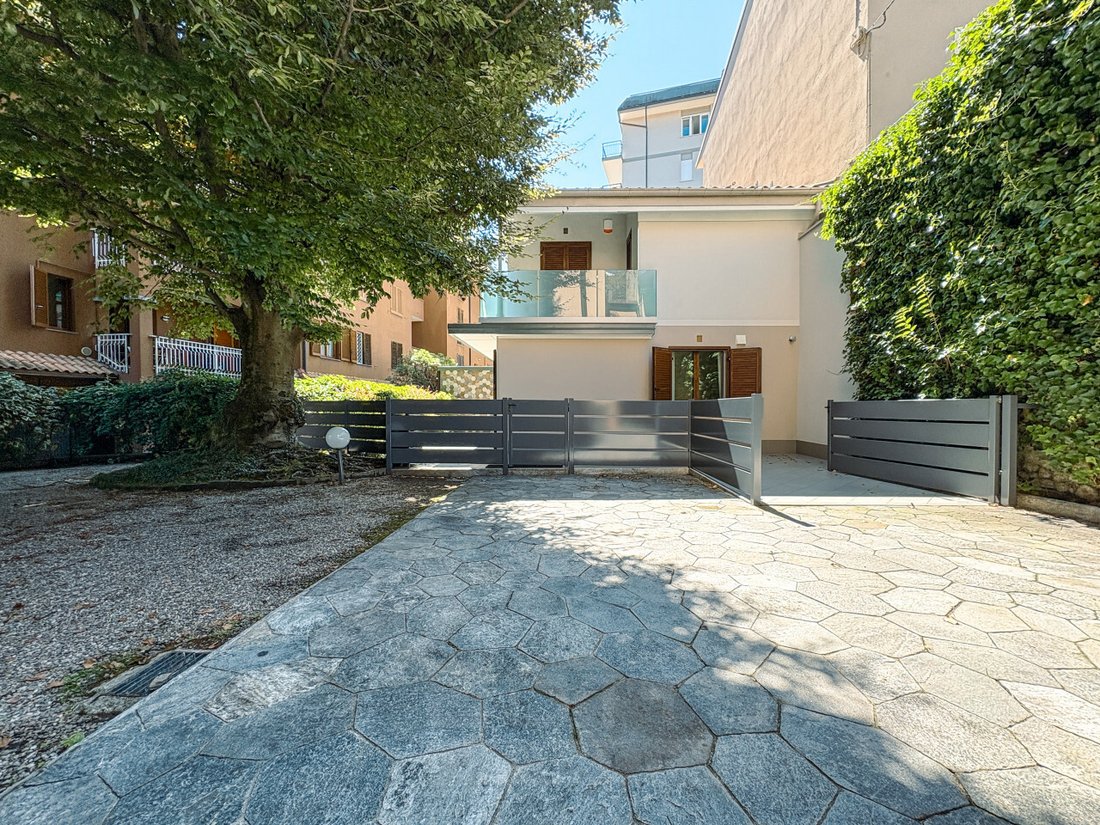 Villa in Cecca-Agagliate, Piedmont, Italy 4 - 18064170