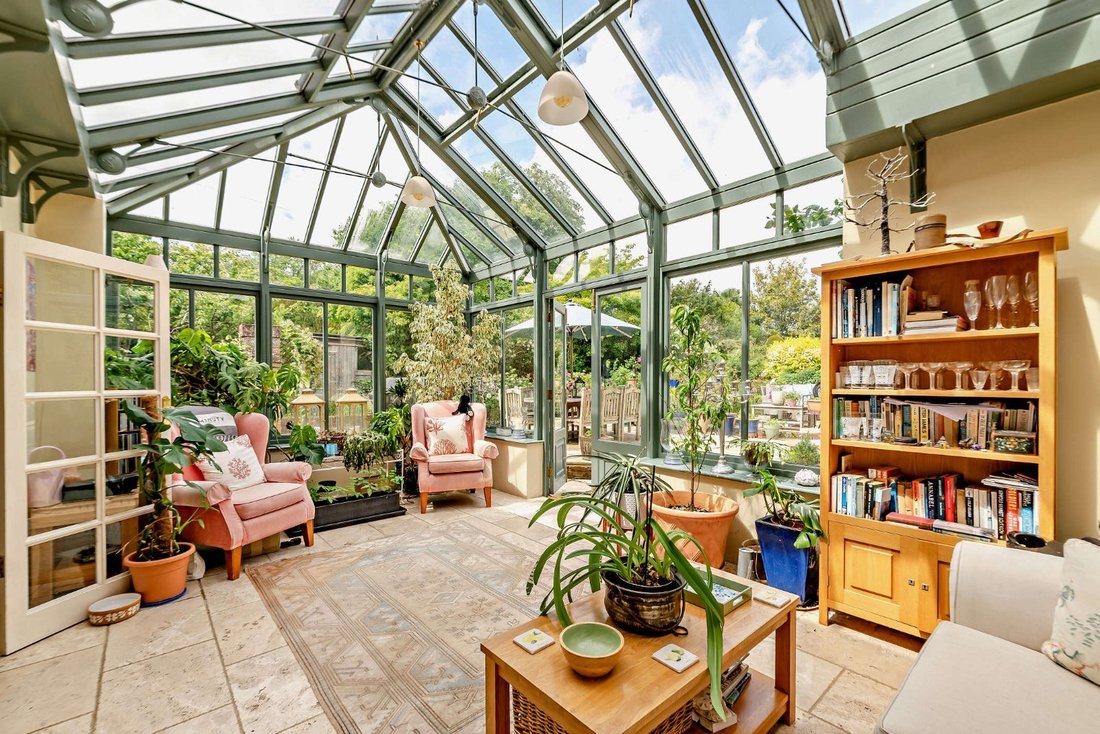 Casa in Twyford, Inghilterra 3 - 18063047
