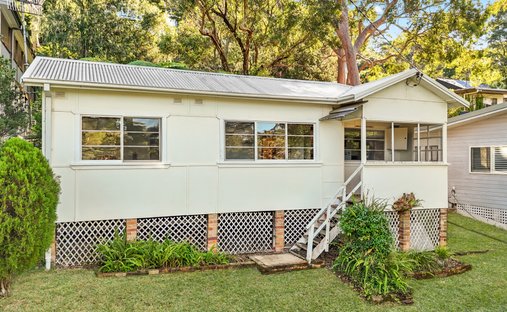 House in Pearl Beach, New South Wales, Australia 1