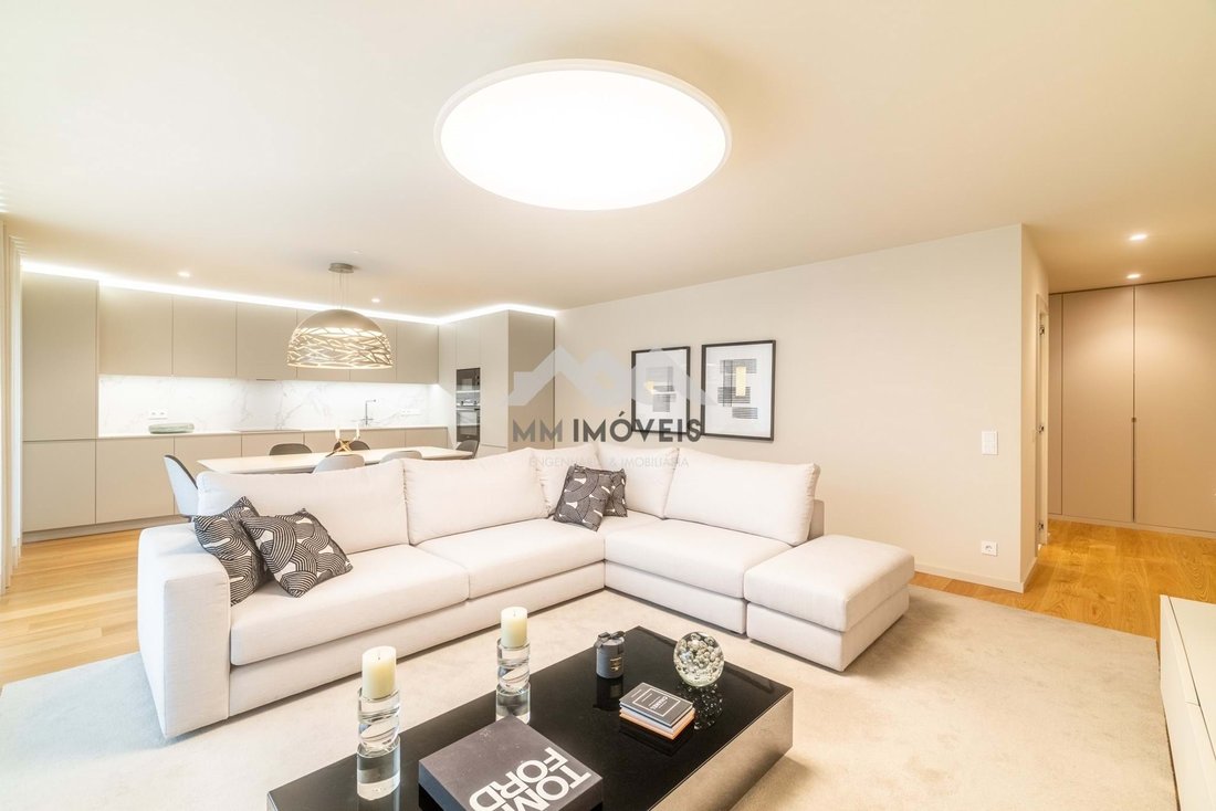 Apartment in Santa Marinha e Sao Pedro da Afurada, Porto District, Portugal 4 - 18062072