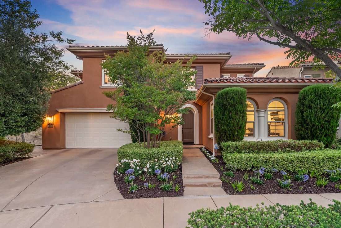 Rancho Santa Fe, California, United States 1 - 18061110