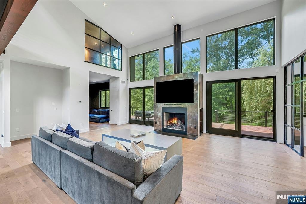 House in Franklin Lakes, New Jersey, United States 5 - 18063355