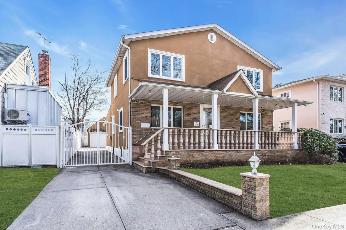 House in New York, New York, United States 2 - 17482569