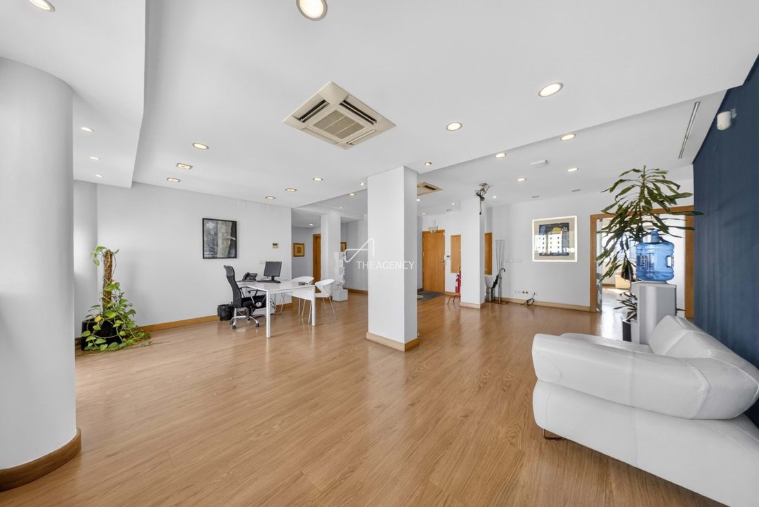 Apartment in Alvalade, Lisbon, Portugal 2 - 18065191