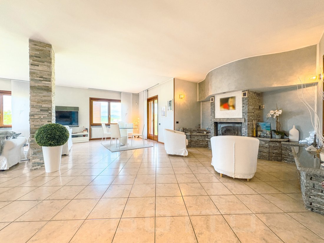 Villa in Cecca-Agagliate, Piedmont, Italy 5 - 18064959