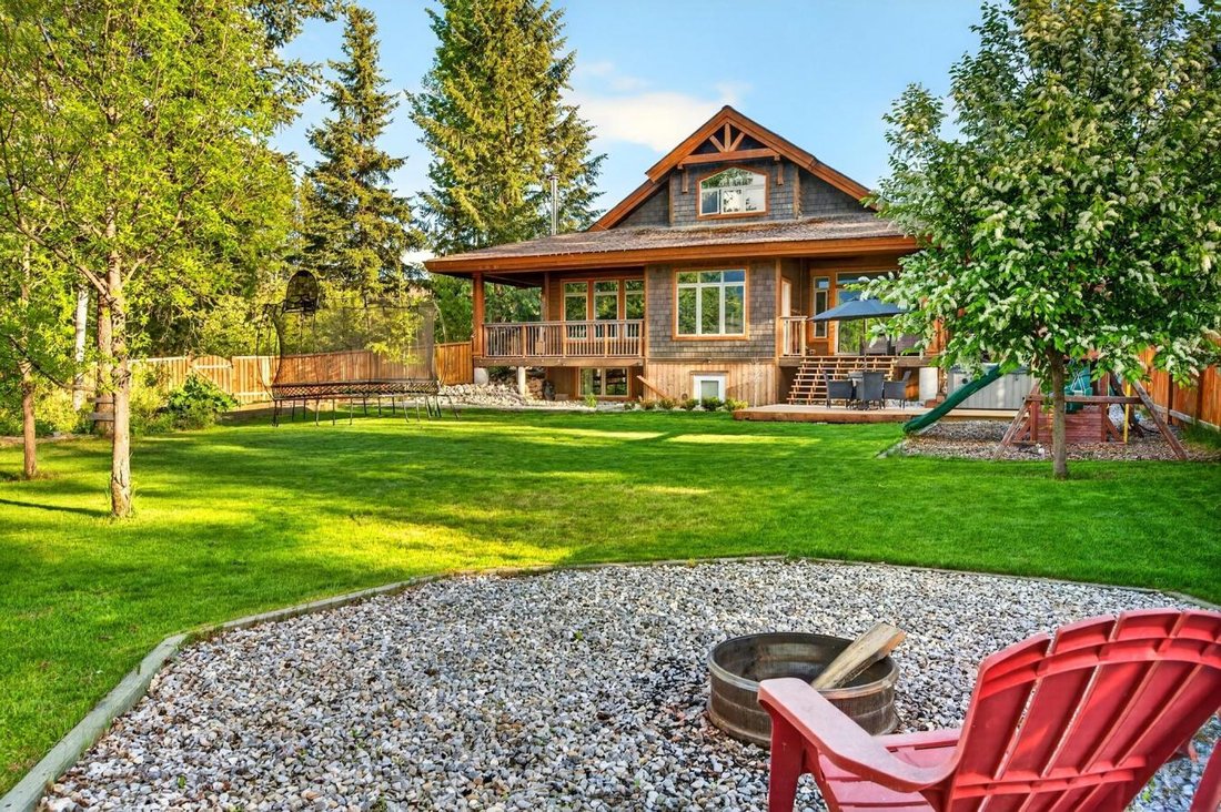 House in Golden, British Columbia, Canada 5 - 17378983