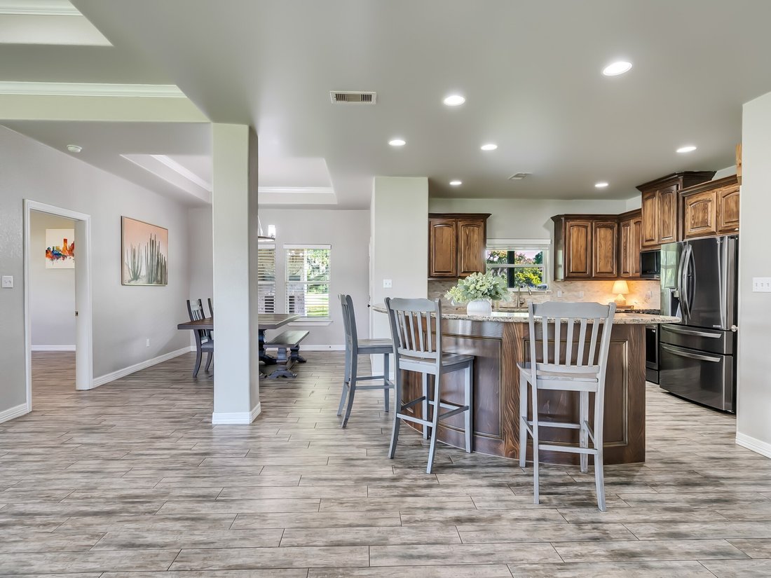House in Angleton, Texas, United States 4 - 16689672