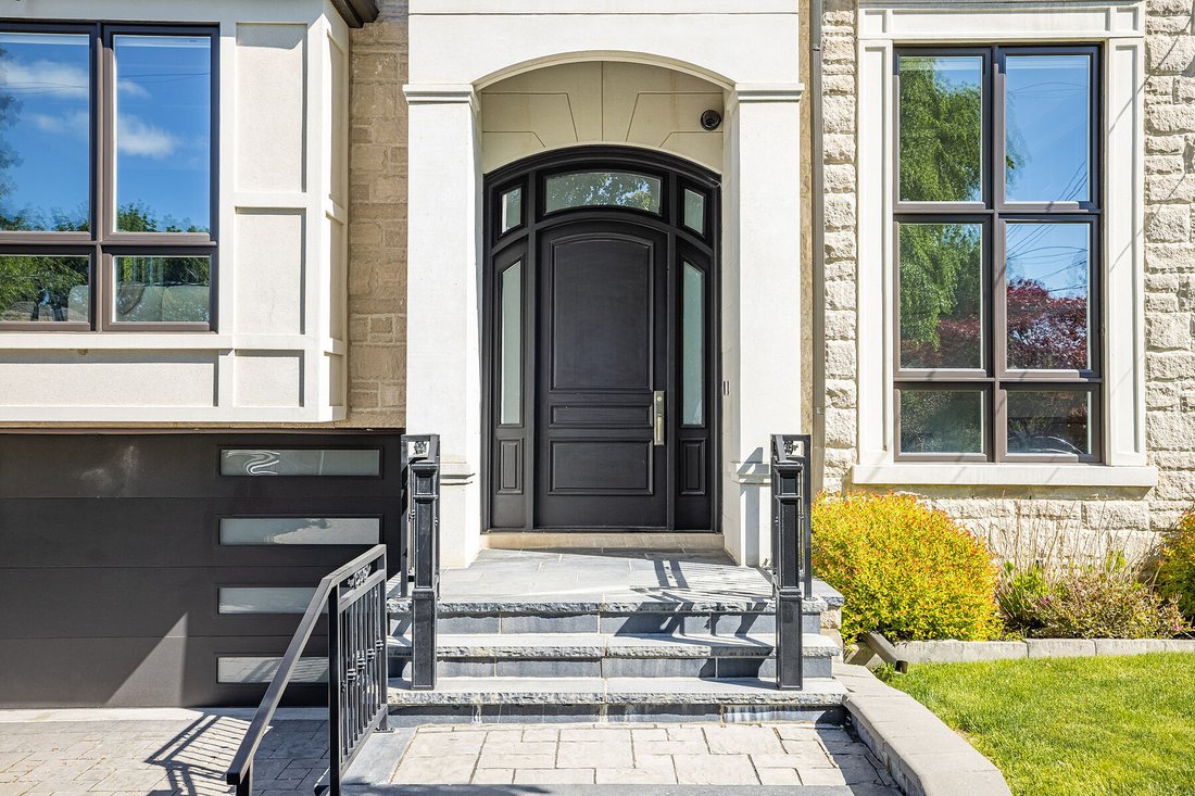 Haus in Toronto, Ontario, Kanada 2 - 18064849