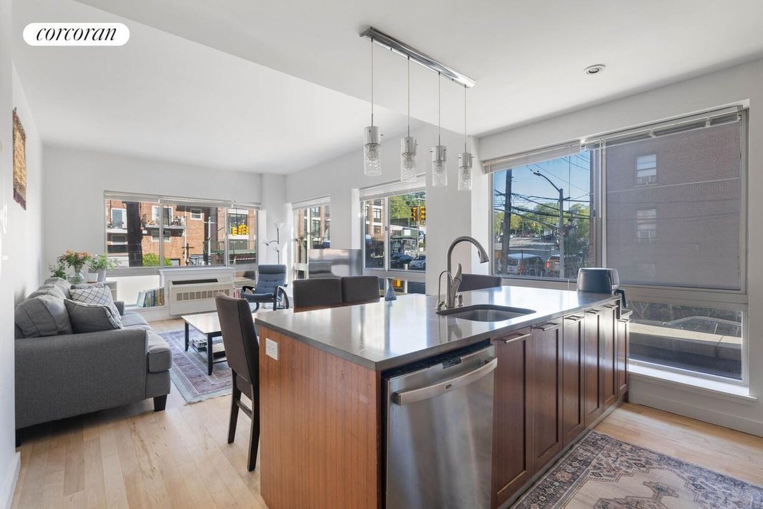 Condo in New York, New York, United States 1 - 18065357