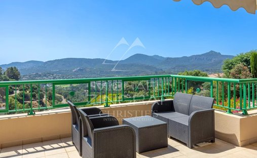 Apartment in Le Roc Fleuri-Capitou (Jeanne d'Arc), Mandelieu-la-Napoule, France 1