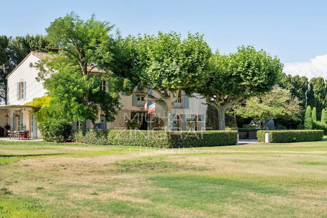 Country House in Eyragues, Provence-Alpes-Côte d'Azur, France 1 - 15919520