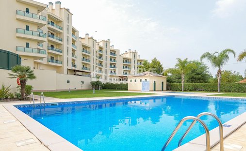 Appartement à Quarteira, Algarve, Portugal 1