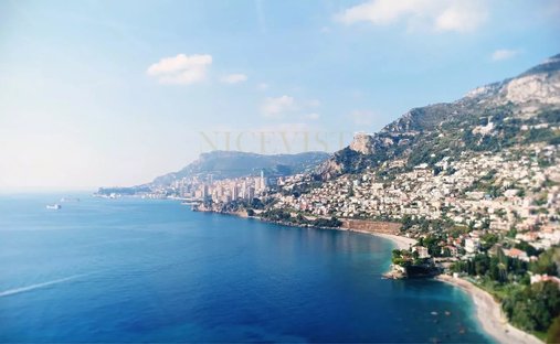 Villa en Roquebrune-Cap-Martin, Provenza-Alpes-Costa Azul, Francia 1