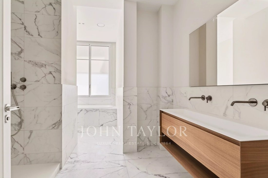 Apartment in Porte Dauphine, Paris 16e Arrondissement, Paris 4 - 17295214