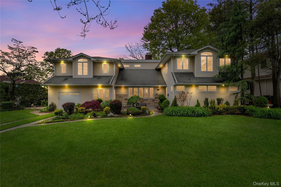 House in West Hempstead, New York, United States 1 - 18063822