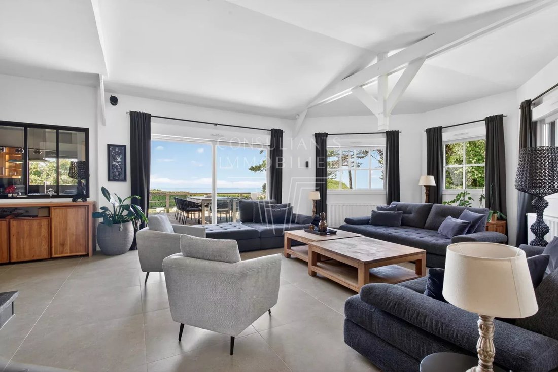 House in Trouville-sur-Mer, Normandy, France 3 - 18062645