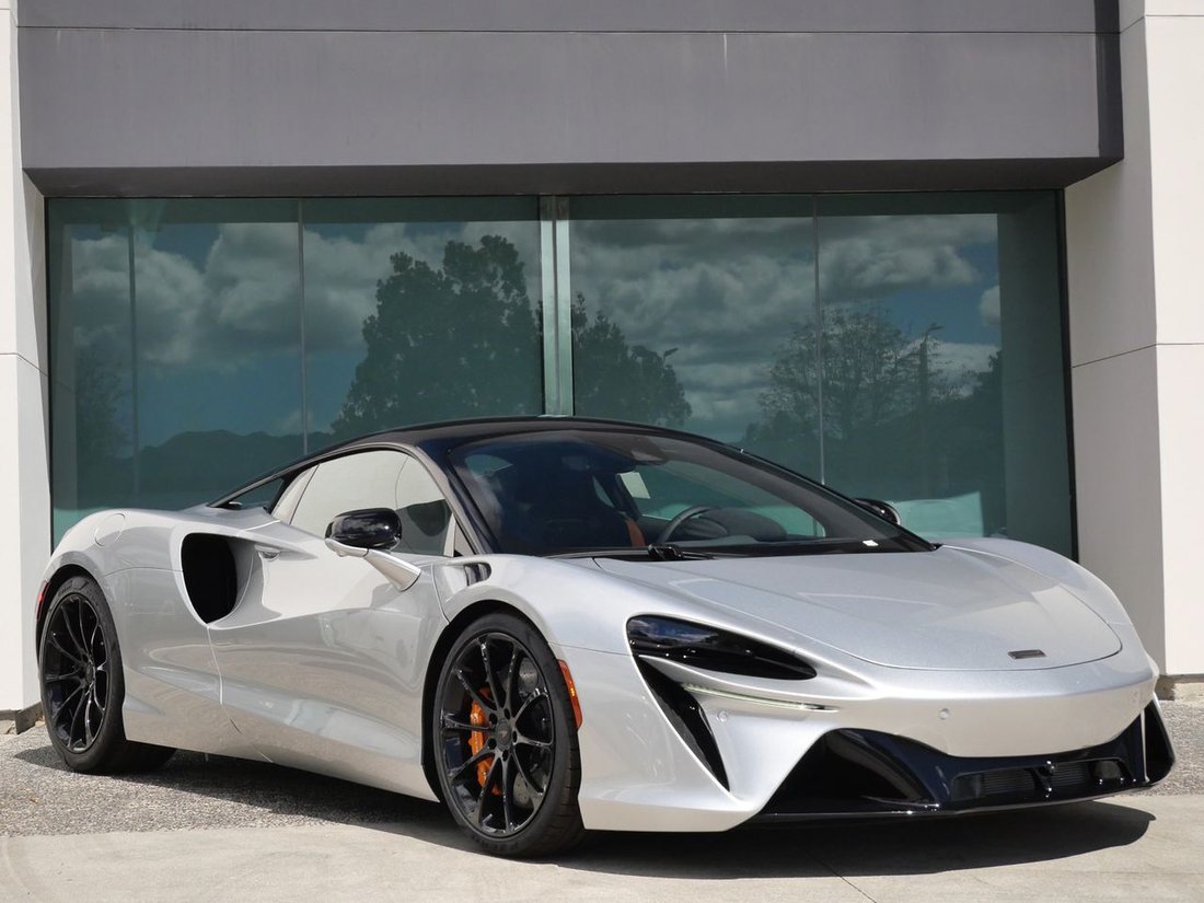 Coupe in Thousand Oaks, CA, United States 1 - 17225539