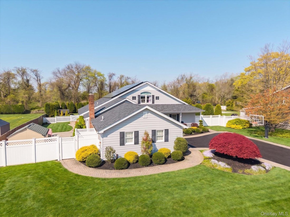 House in West Islip, New York, United States 2 - 17959148