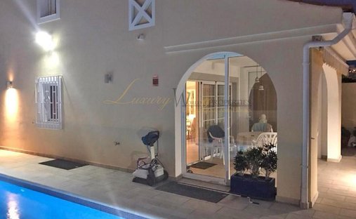 Townhouse in Costa Adeje, Adeje, Canary Islands 1