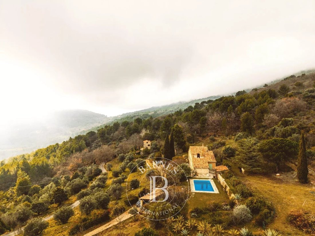 Estate in Seillans, Provence-Alpes-Côte d'Azur, France 2 - 15188838