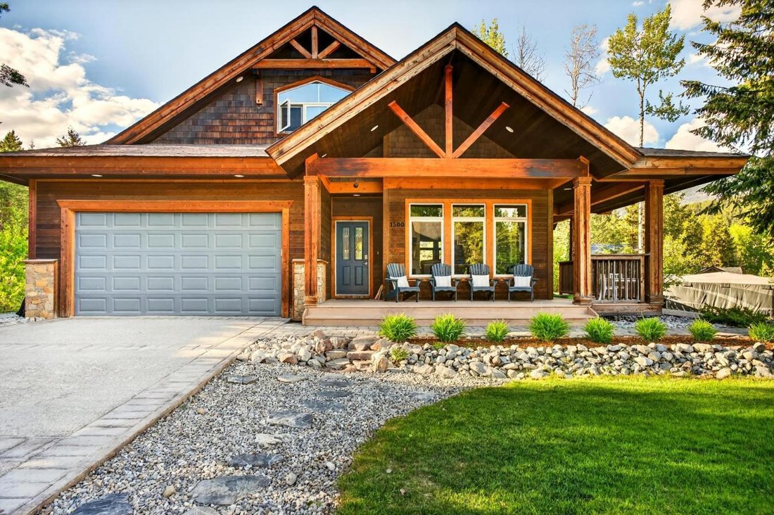 House in Golden, British Columbia, Canada 2 - 17378983