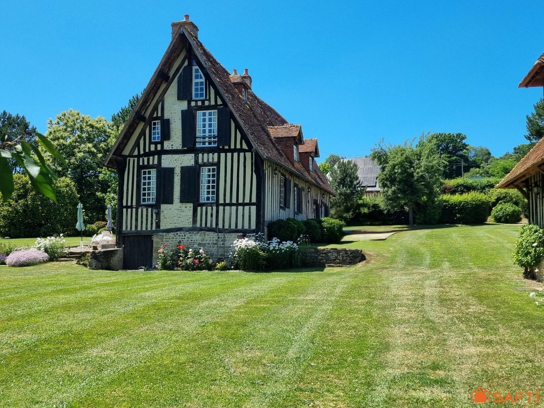House in Pont-l'Évêque, Normandy, France 2 - 17627216