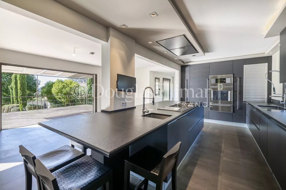 Villa en Mougins, Provenza-Alpes-Costa Azul, Francia 4 - 15189225