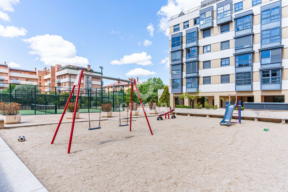 Wohnung in Fuencarral-El Pardo, Madrid, Spanien 3 - 18062662