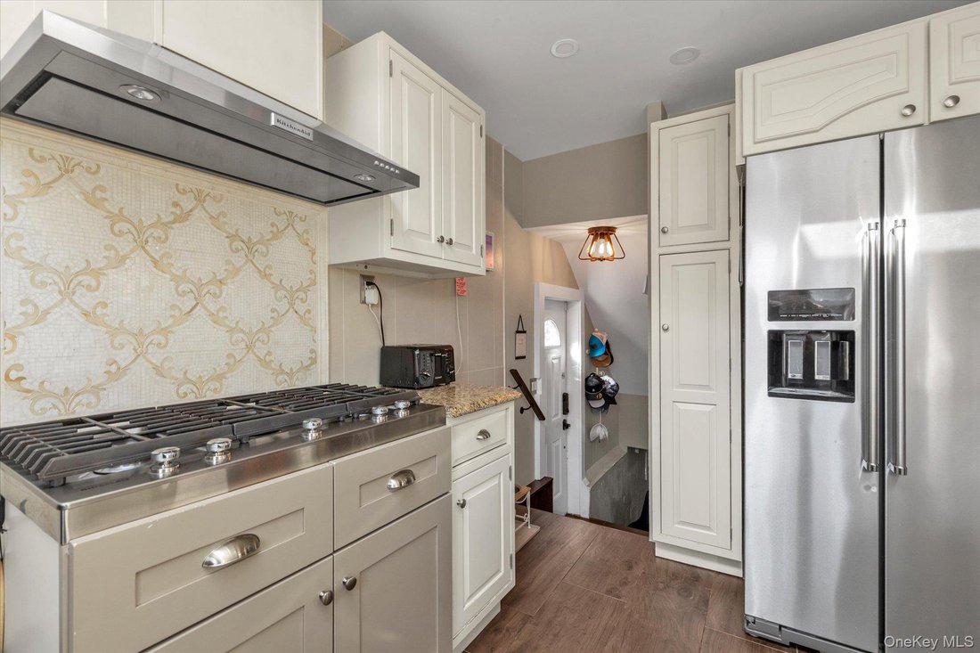 House in Lynbrook, New York, United States 3 - 17809762