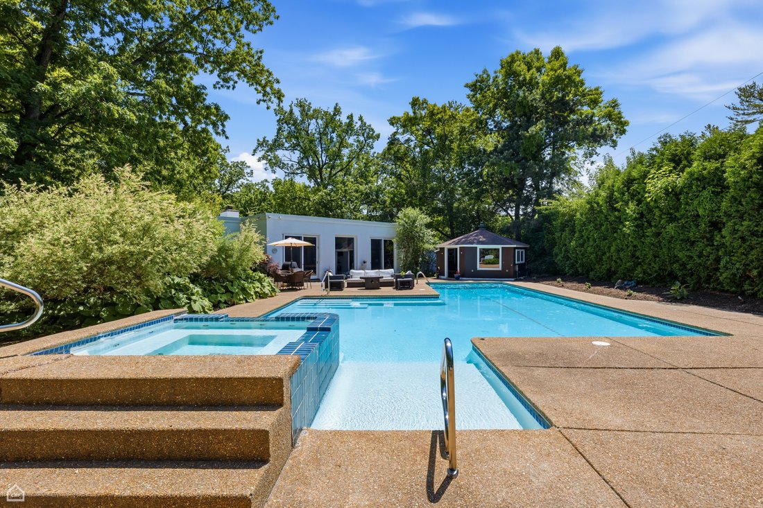 House in Northbrook, Illinois, United States 4 - 18065473