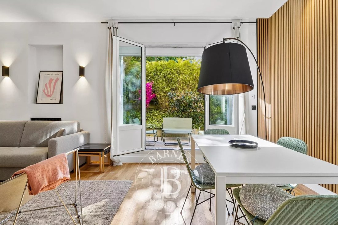 Apartment in Muette Nord, Paris 16e Arrondissement, Paris 2 - 18064514