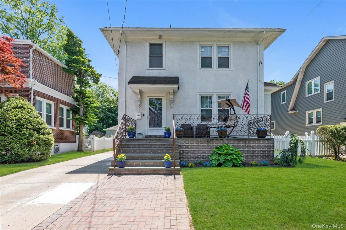 House in Woodmere, New York, United States 1 - 18063972