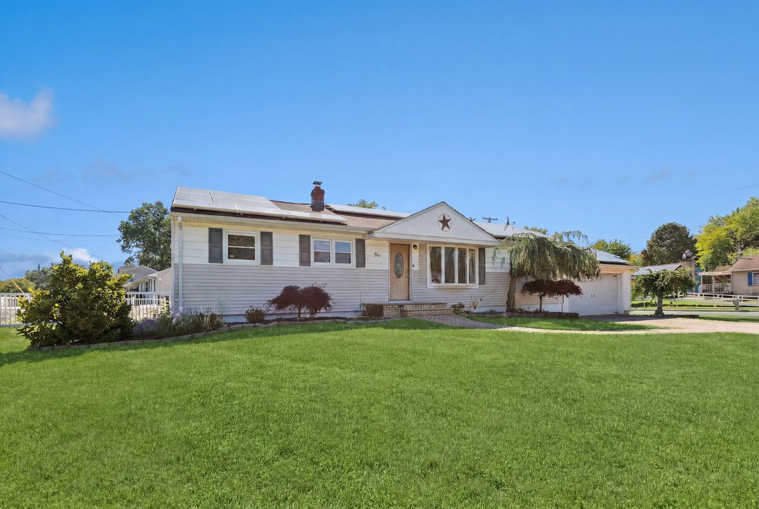 House in Howell Township, New Jersey, United States 2 - 18063694
