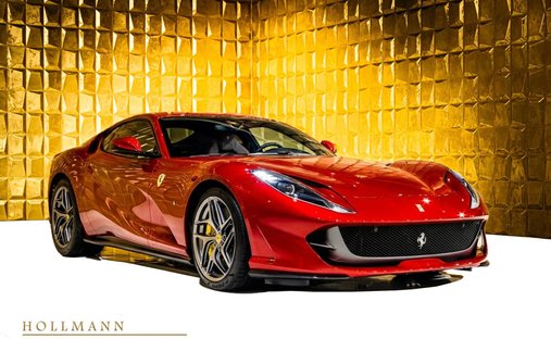 Ferrari 812 Superfast in Stuhr, Germany 1