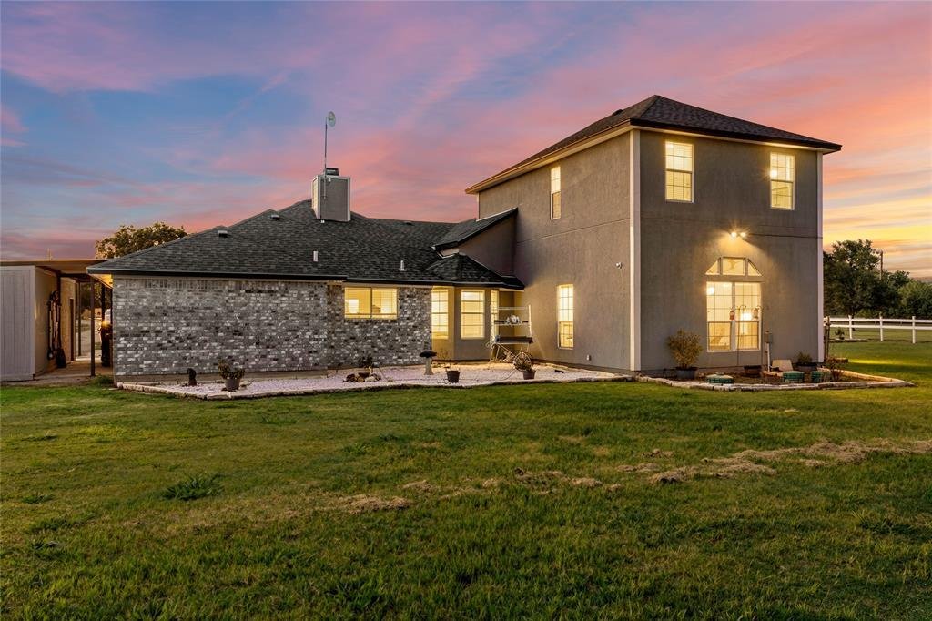 House in West, Texas, United States 3 - 18063569