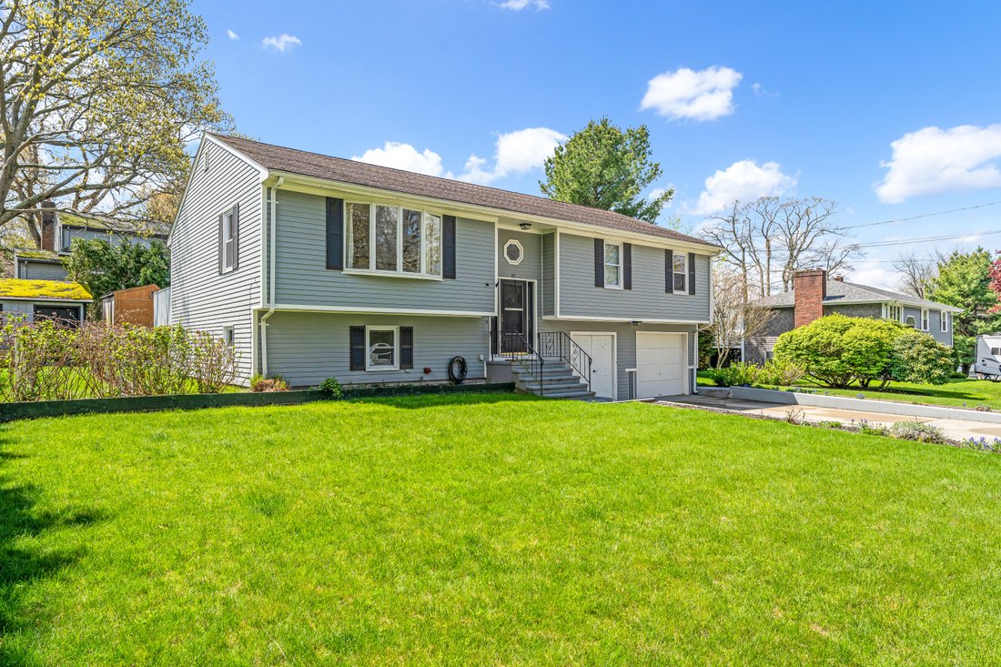 House in Bristol, Rhode Island, United States 1 - 18063759
