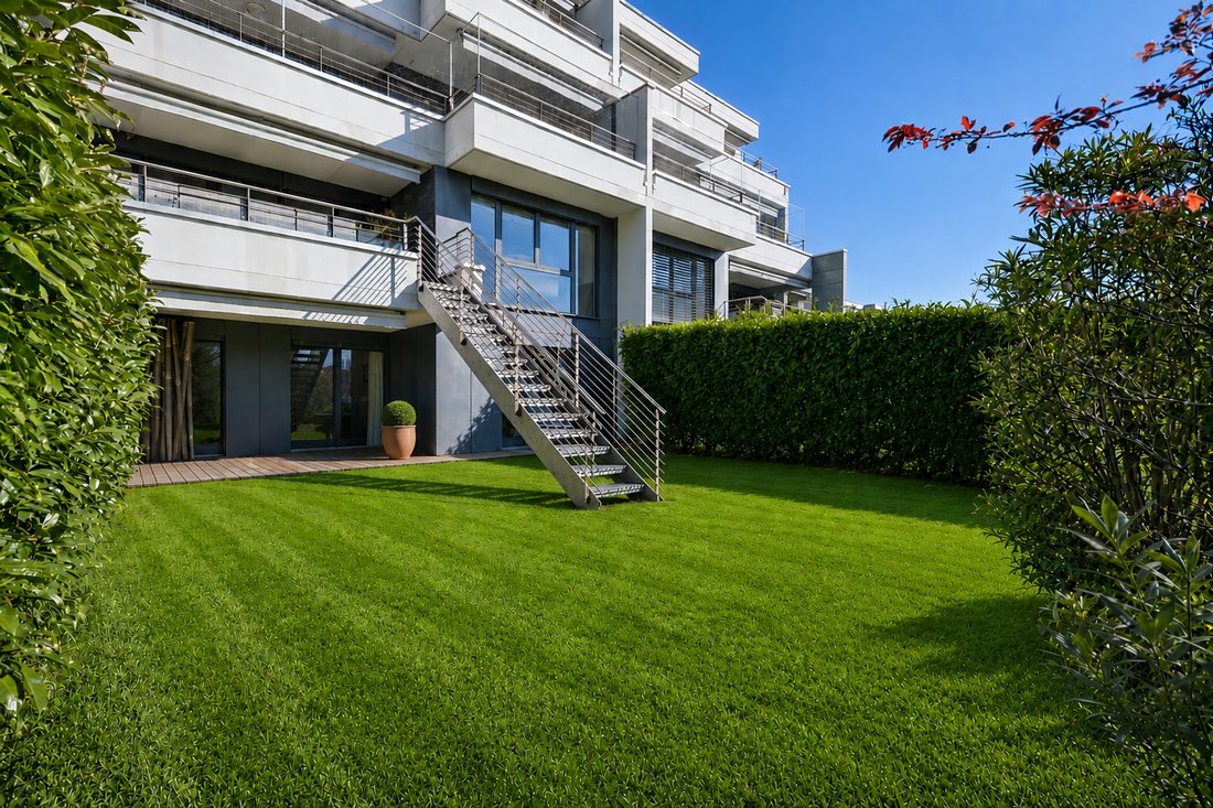 Apartment in Pully, Vaud, Switzerland 1 - 17835678