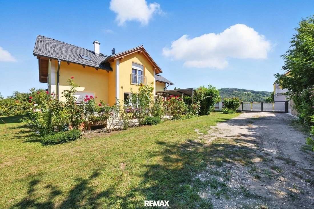 House in Bisamberg, Lower Austria, Austria 3 - 18061678