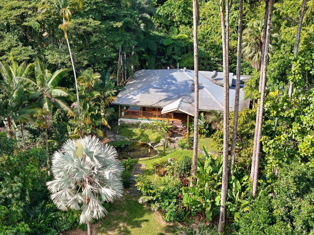 House in Whyanbeel, Queensland, Australia 4 - 18061130