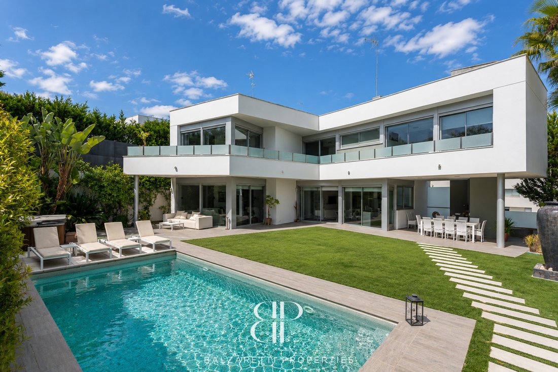 Villa in Mataro, Catalonia, Spain 1 - 18060656