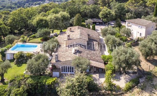 Villa en Châteauneuf-Grasse, Provenza-Alpes-Costa Azul, Francia 1