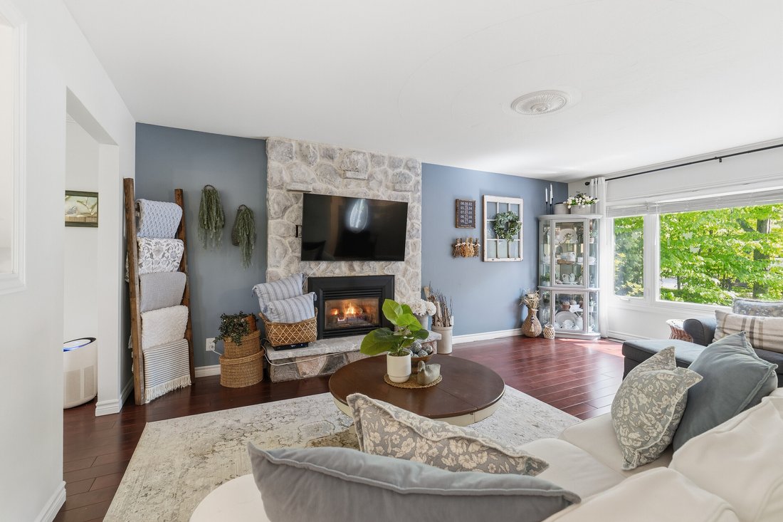 House in Gravenhurst, Ontario, Canada 3 - 18064210