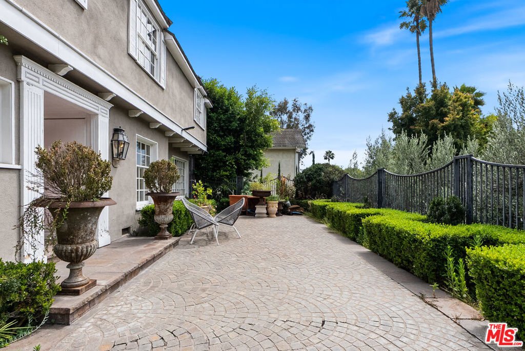 House in Los Angeles, California, United States 3 - 18062946